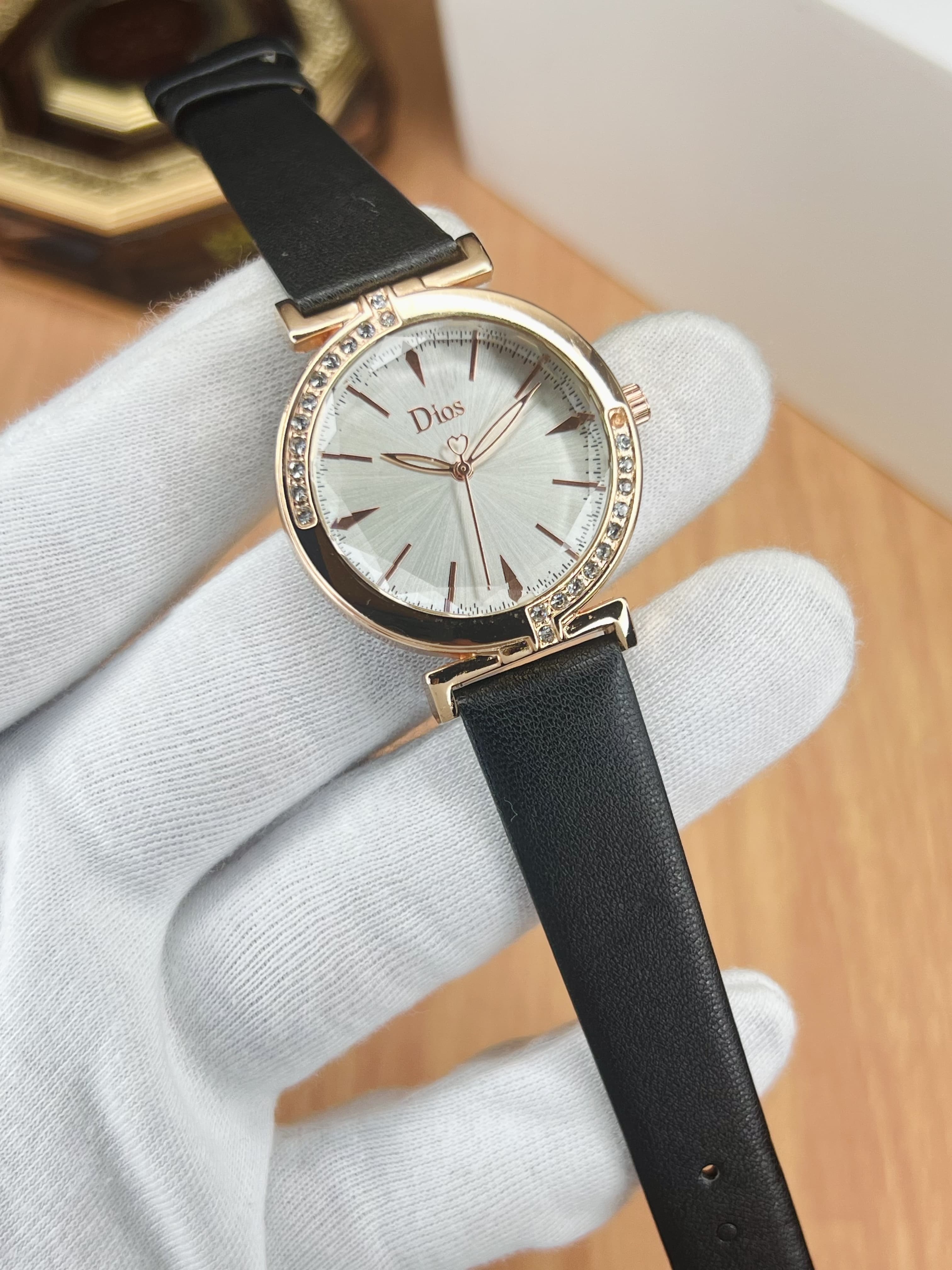 Dior La D De Dior Quartz Diamond Black Dial Ladies Watch CD047170A005