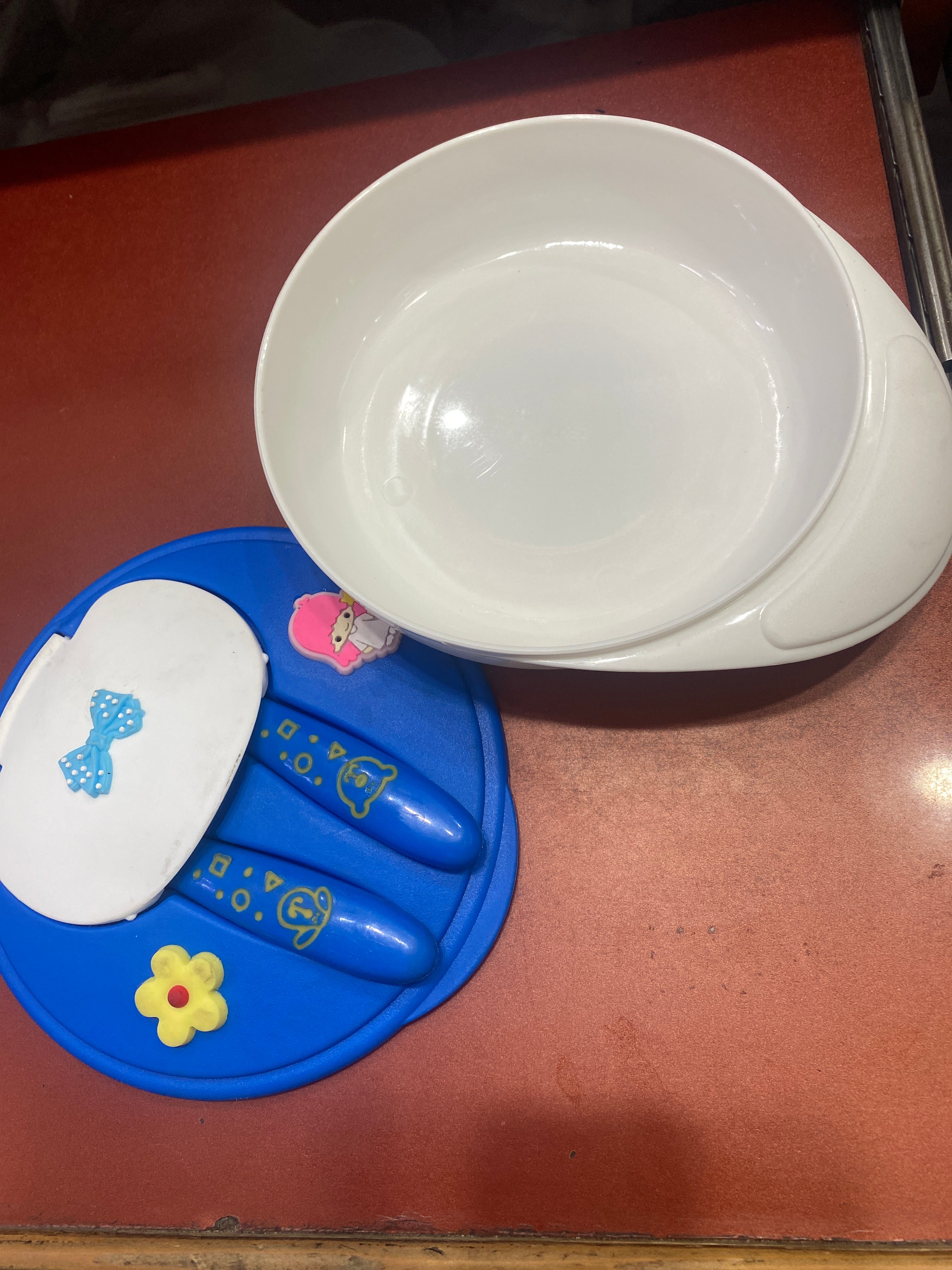Cradleve Compact 3in1 Baby Feeding Bowl Set with Lid, Spoon & Fork / plate